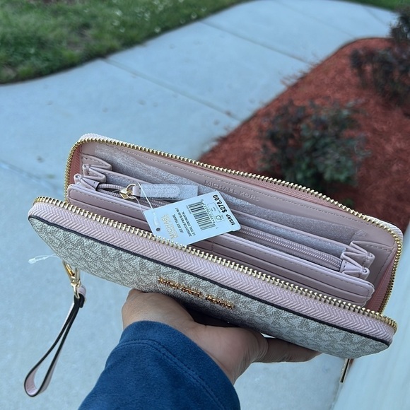 Michael Kors Jet Set Large Continental Wallet Wristlet MK Vanila Pink Blush - Picture 6 of 7
